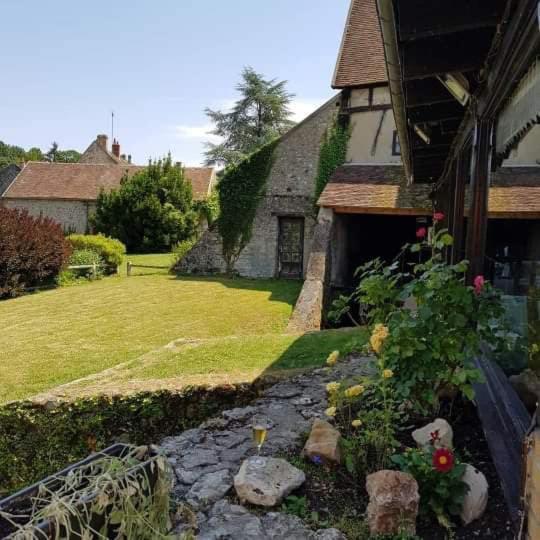 Hotel Moulin De Flagy Flagy  Zewnętrze zdjęcie